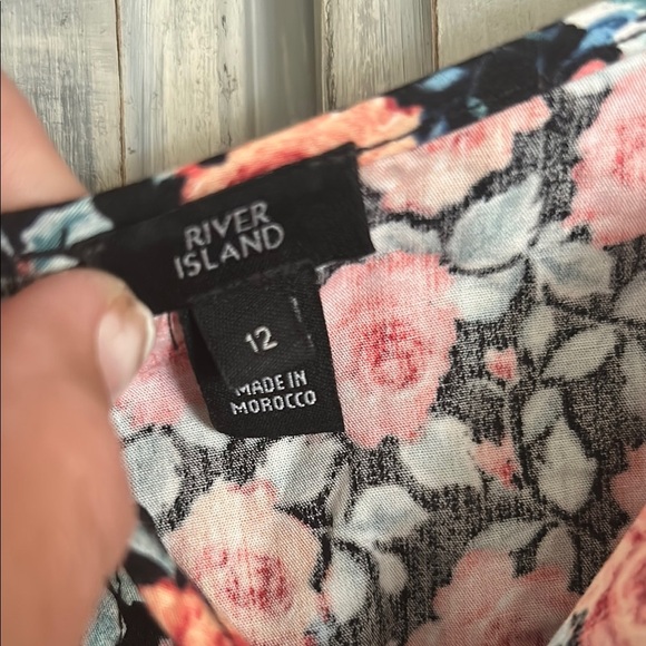 River Island Floral Long Sleeve Dress - Picture 4 of 7